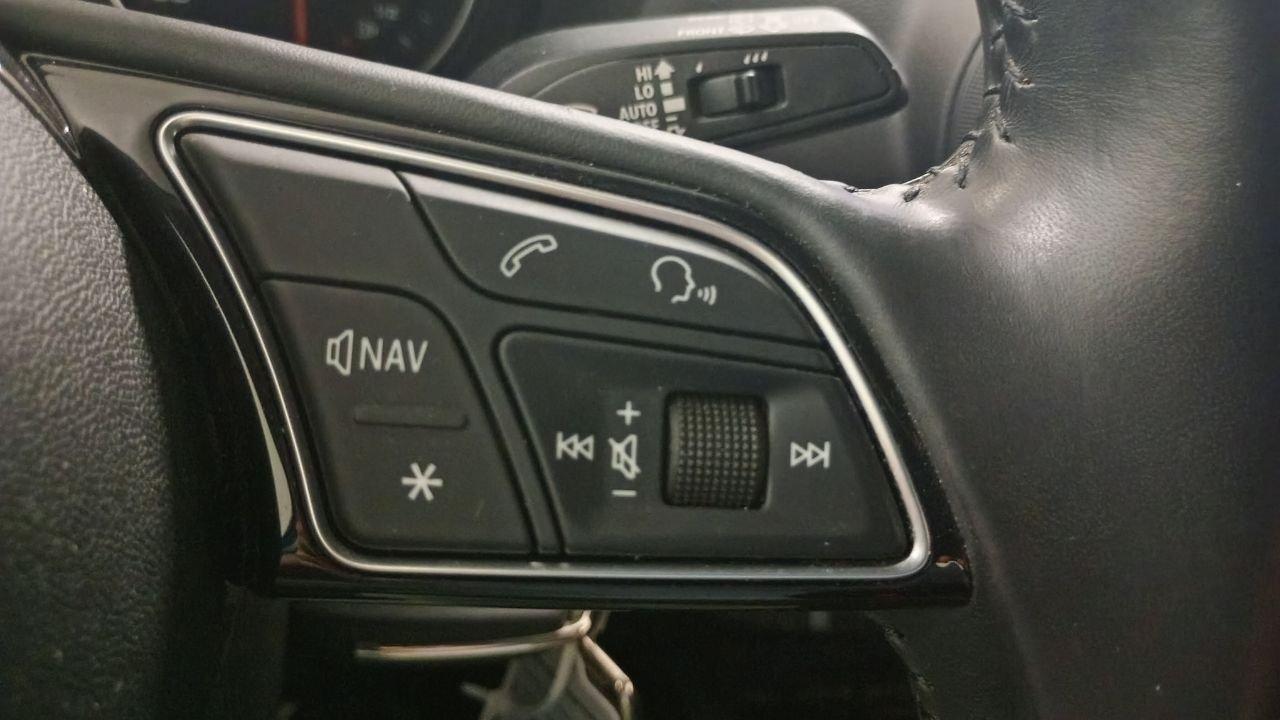 Audi Audi Q2 usata 12