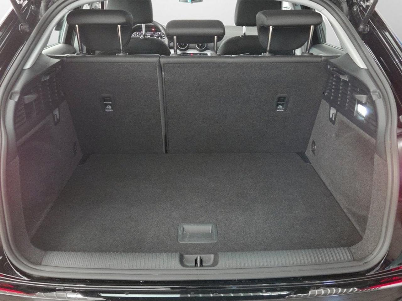 Audi Audi Q2 usata 10