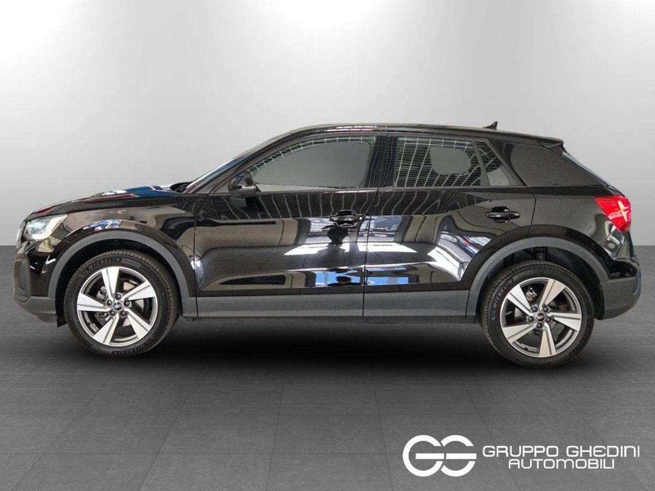 Audi Audi Q2 usata 11