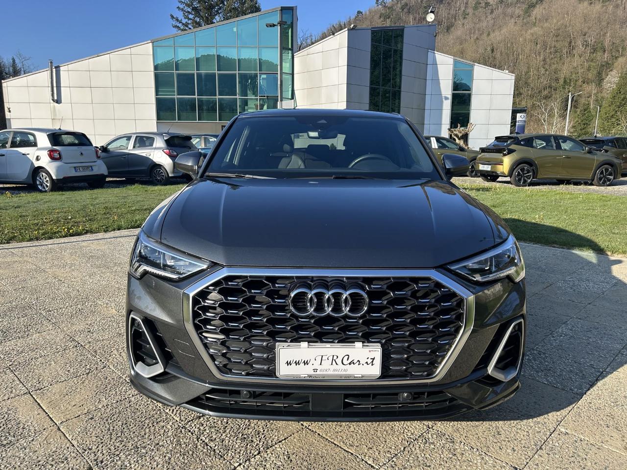 Audi Audi Q3 usata 10