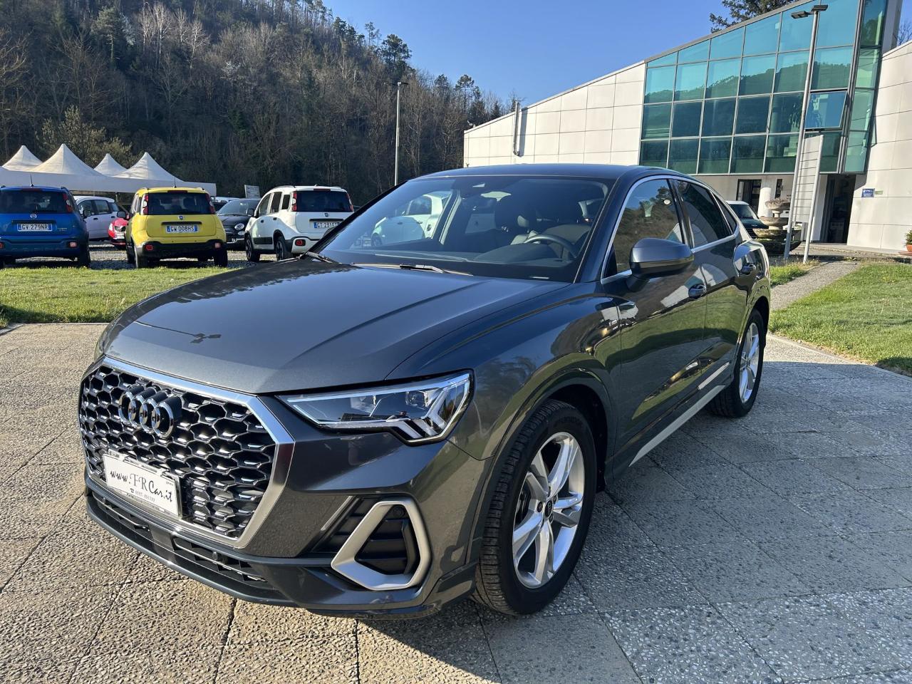 Audi Audi Q3 usata 11