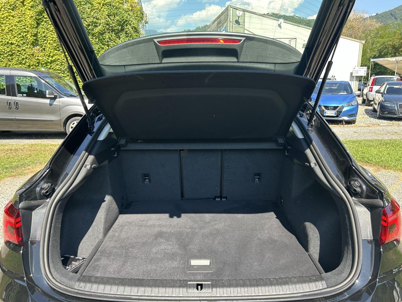Audi Audi Q3 usata 10