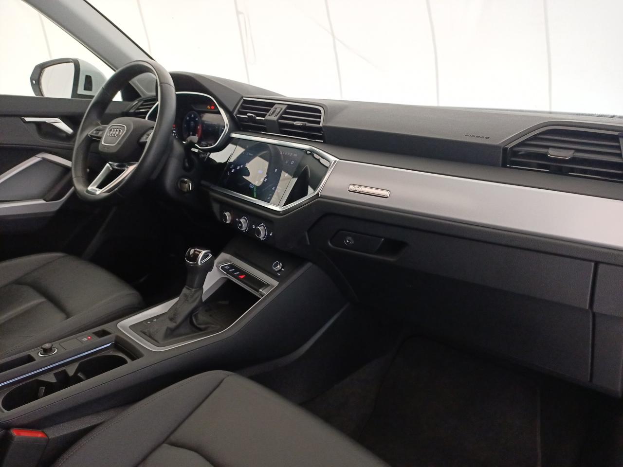 Audi Audi Q3 usata 12