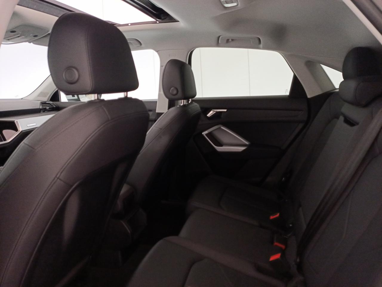 Audi Audi Q3 usata 13