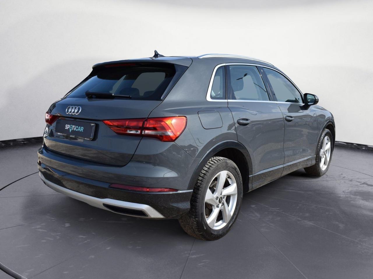 Audi Audi Q3 usata 11