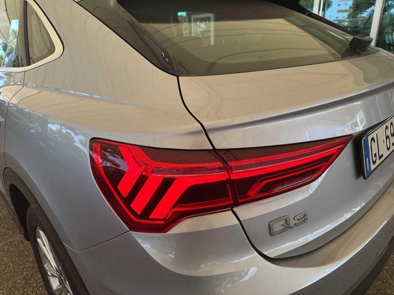 Audi Audi Q3 usata, con volante in pelle