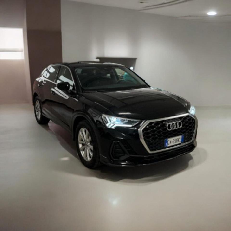 Audi Audi Q3 usata 11