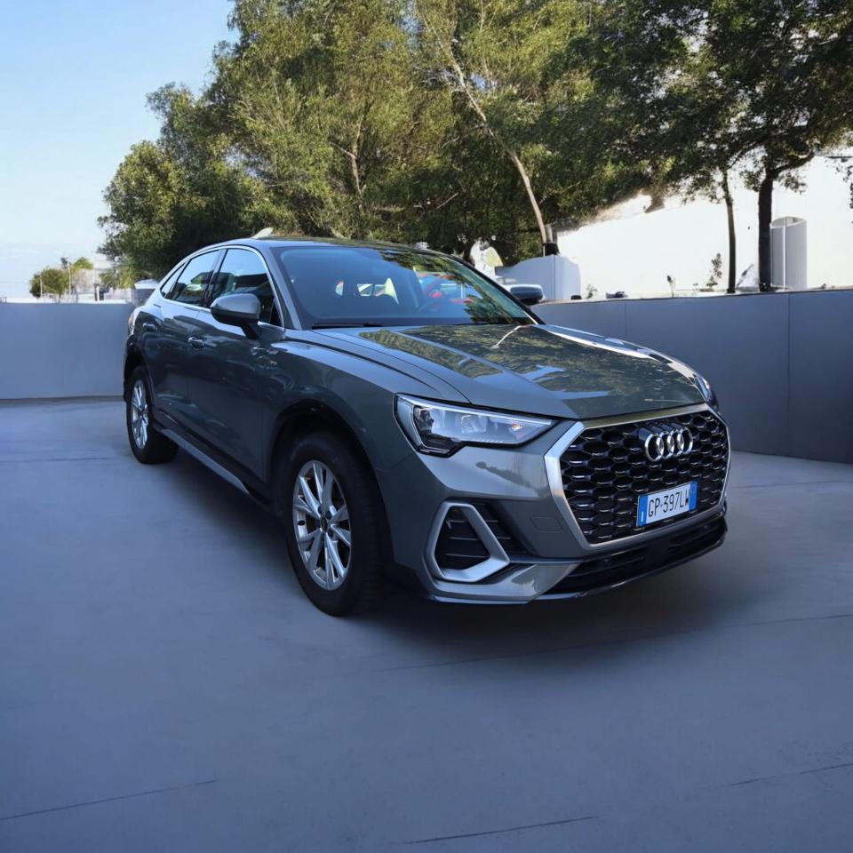 Audi Audi Q3 usata 11