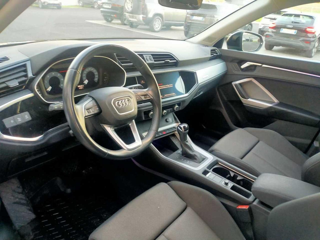 Audi Audi Q3 usata, con 4 cilindri