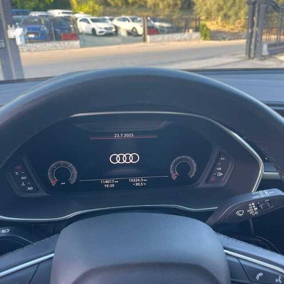 Audi Audi Q3 usata, con 5 sedili
