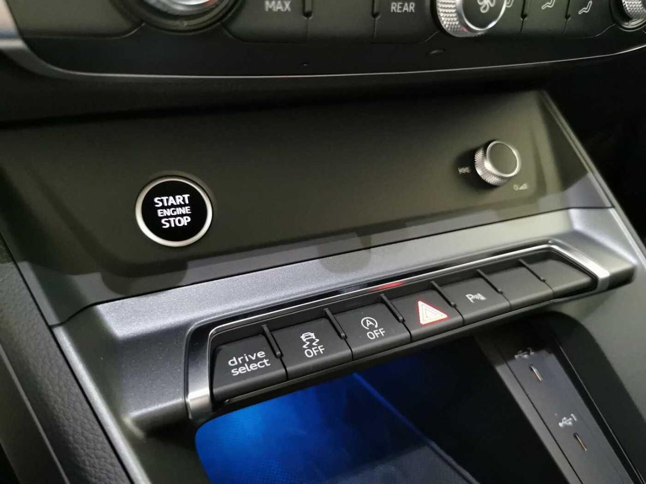 Audi Audi Q3 usata 9