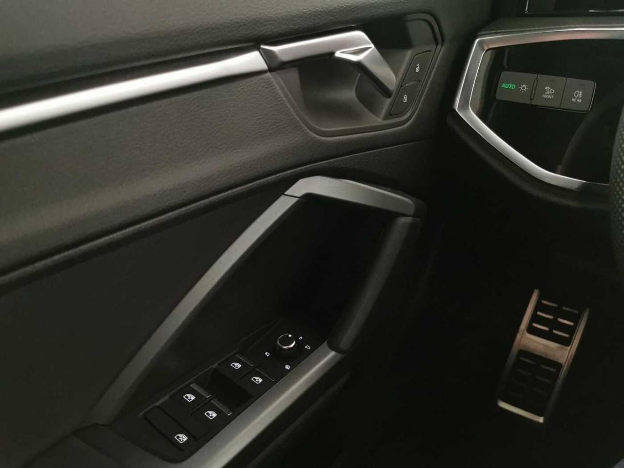 Audi Audi Q3 usata 13