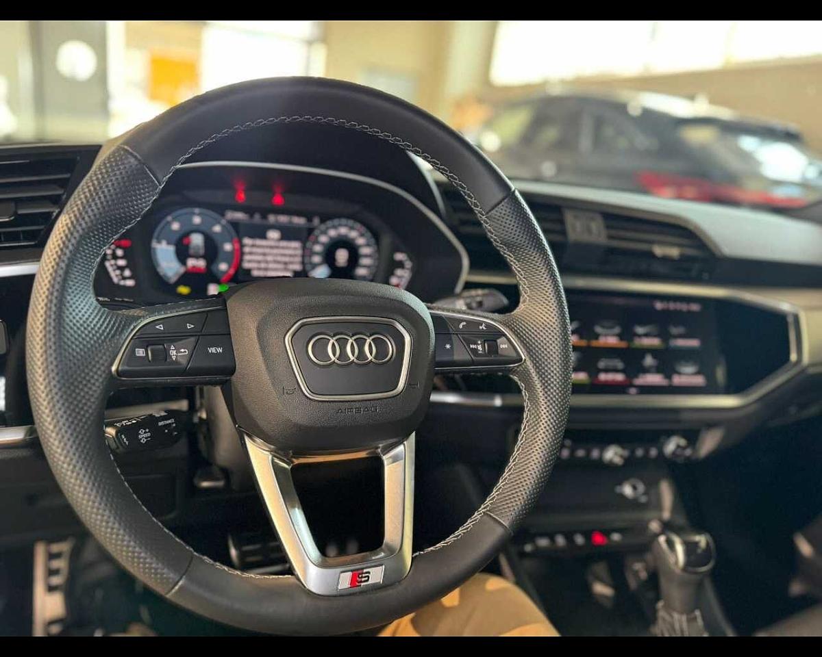 Audi Audi Q3 usata 19