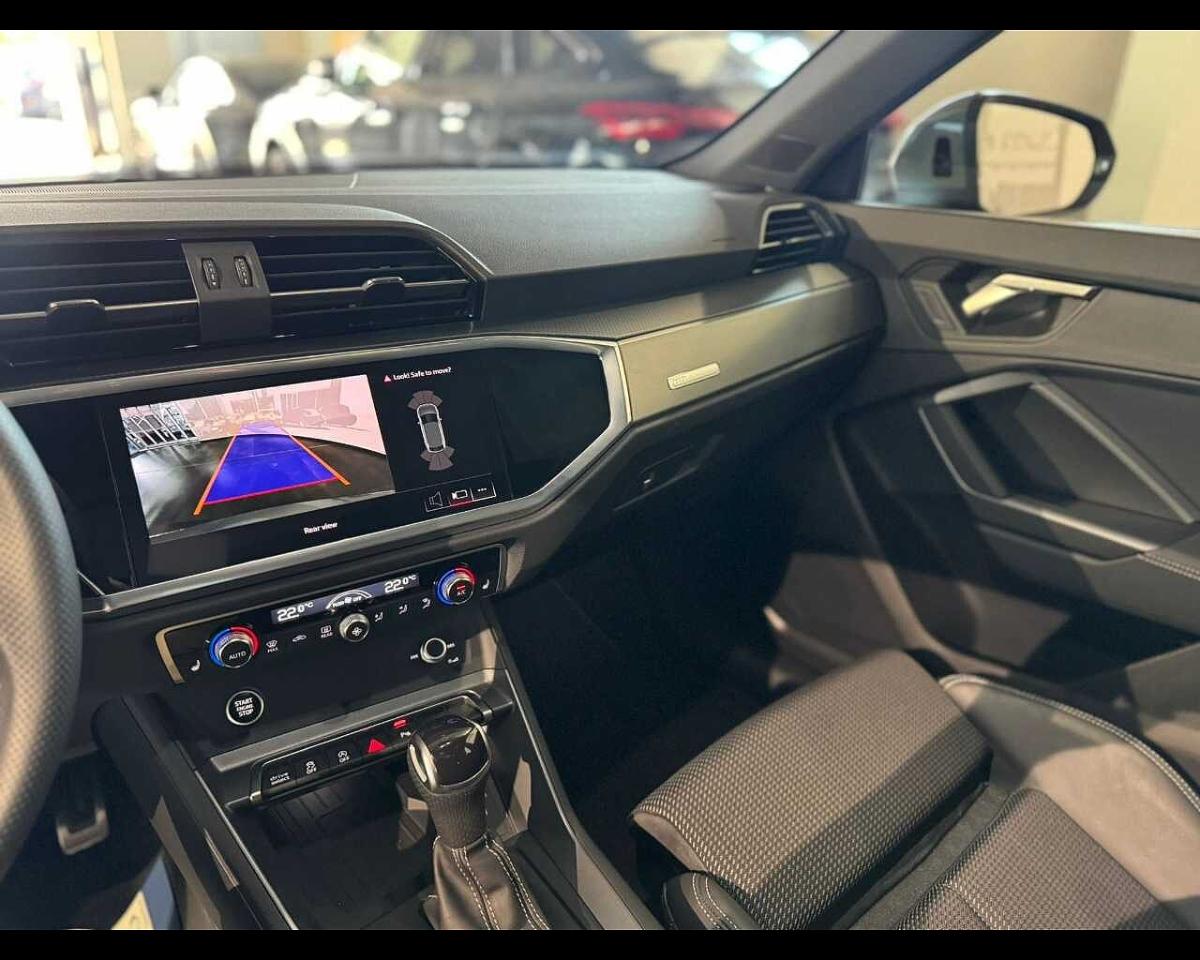 Audi Audi Q3 usata 19