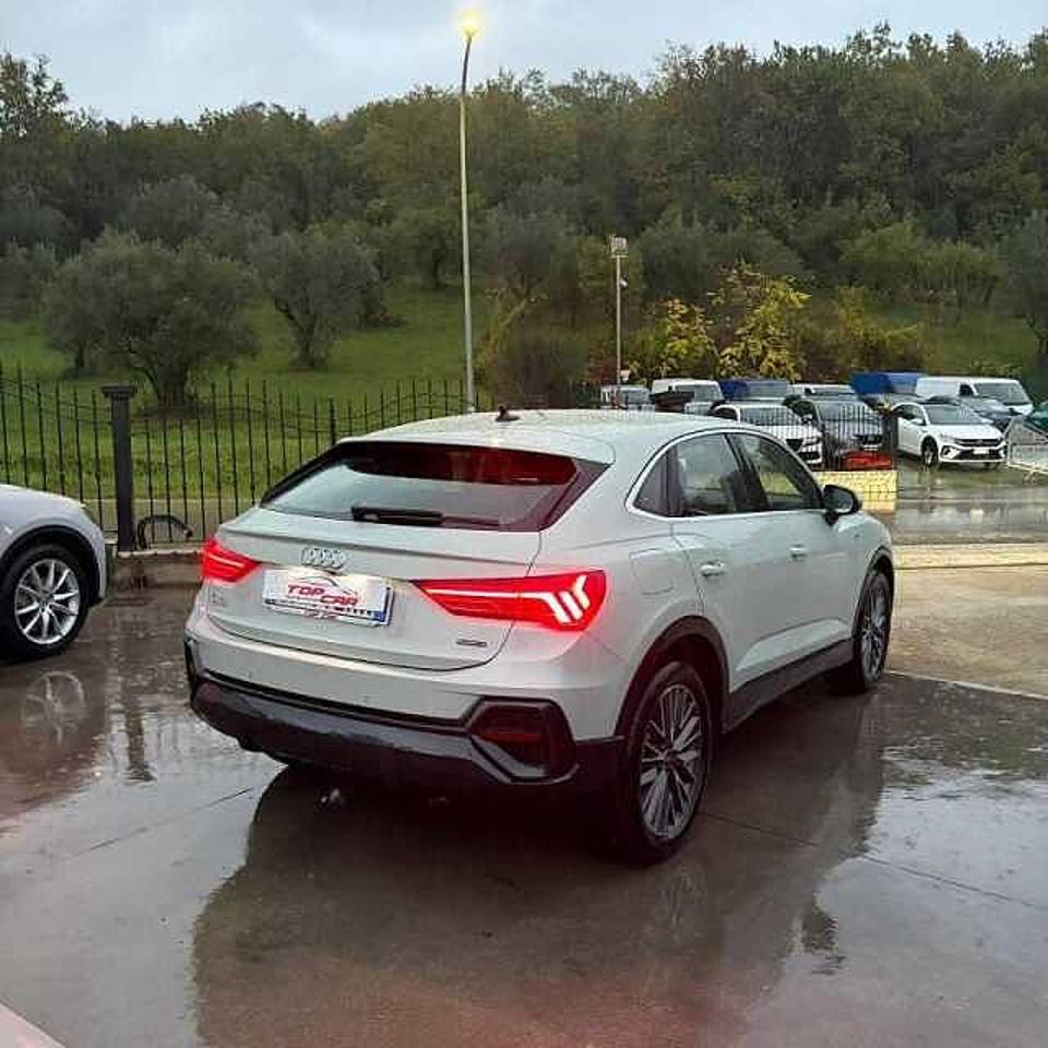 Audi Audi Q3 usata 16