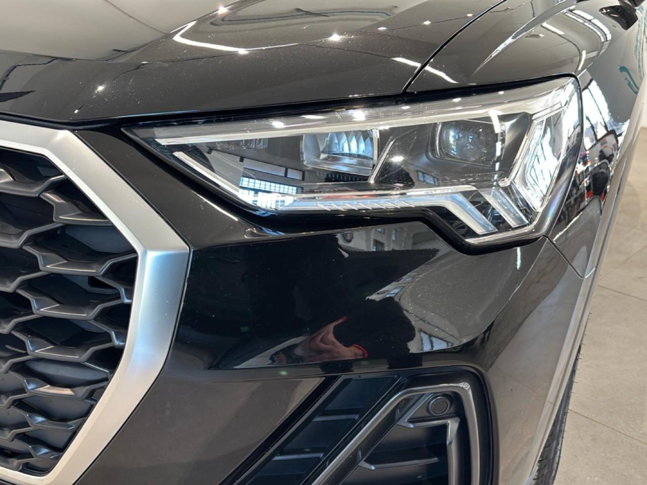 Audi Audi Q3 usata 10