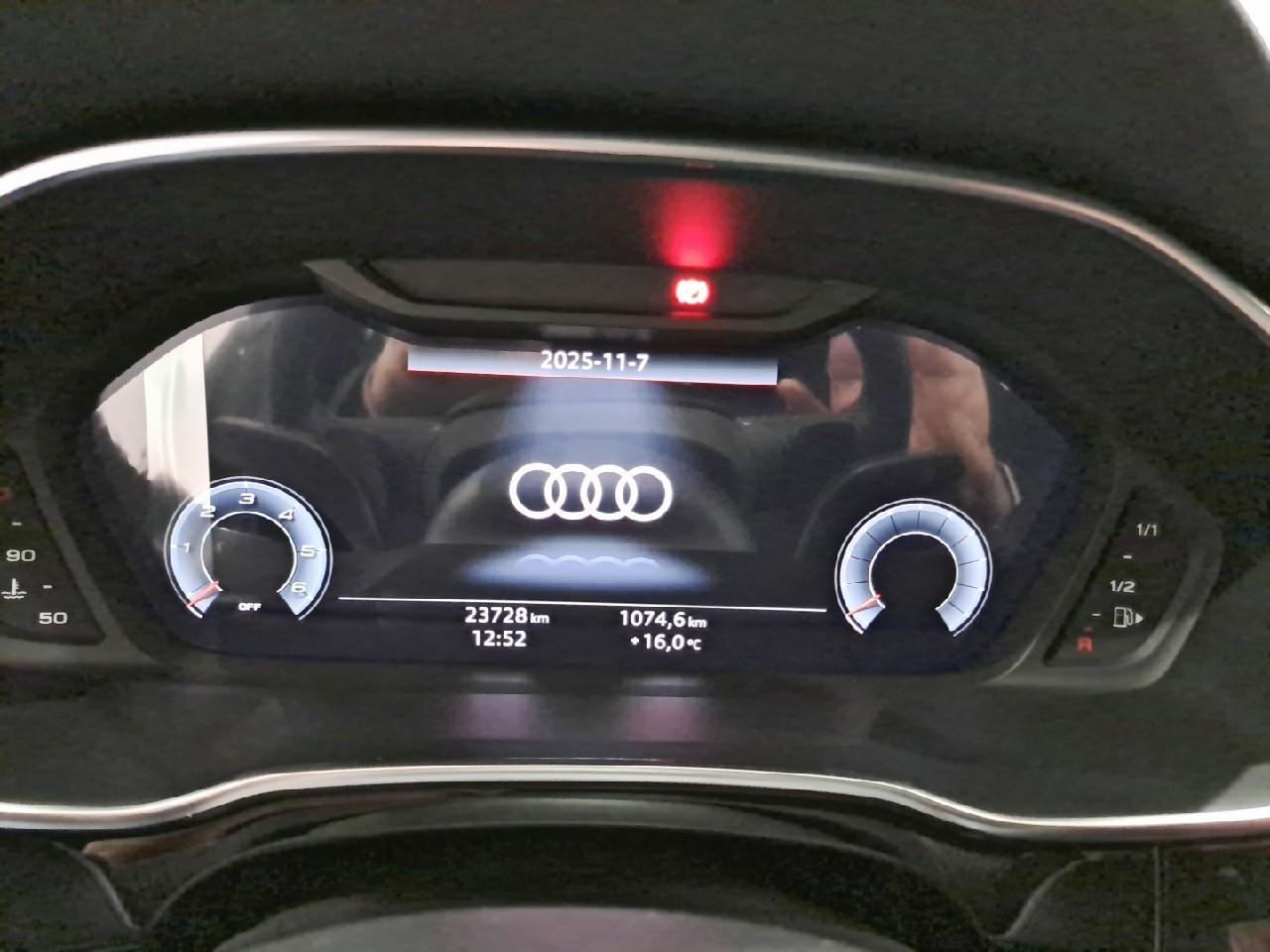 Audi Audi Q3 usata 8