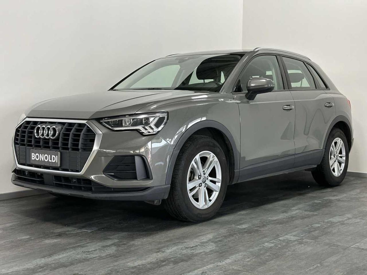 audi q3 q3 2.0 35 tdi business advanced s tronic usata