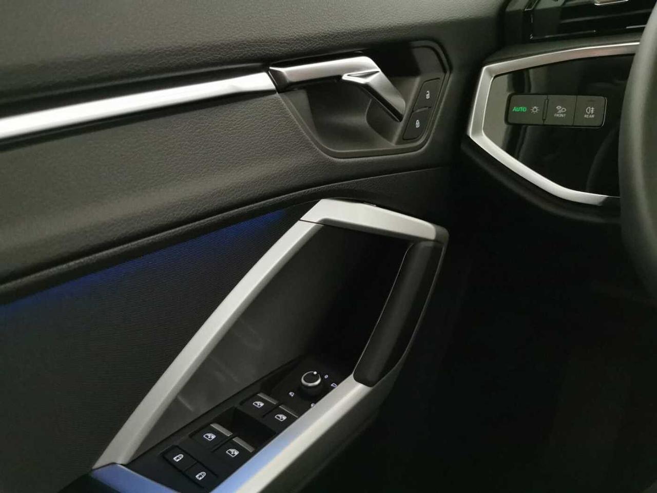 Audi Audi Q3 usata 16