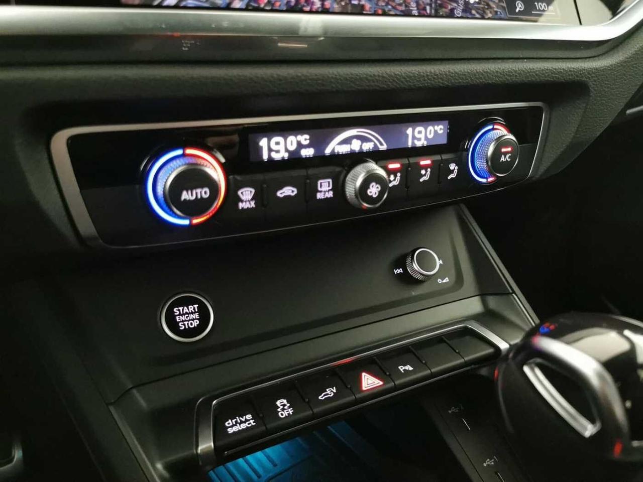 Audi Audi Q3 usata 10