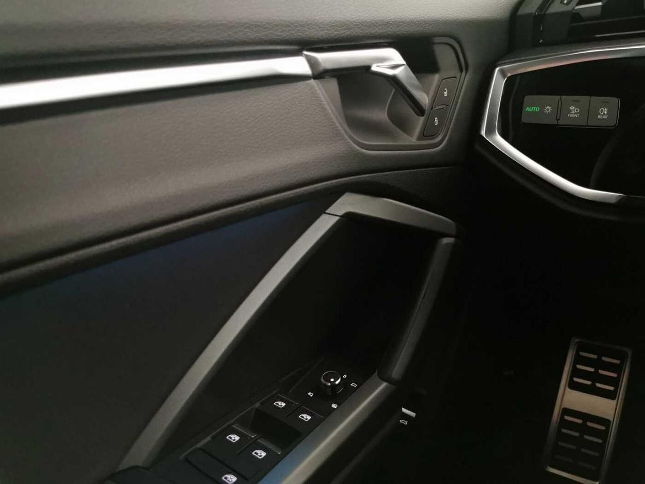 Audi Audi Q3 usata 12