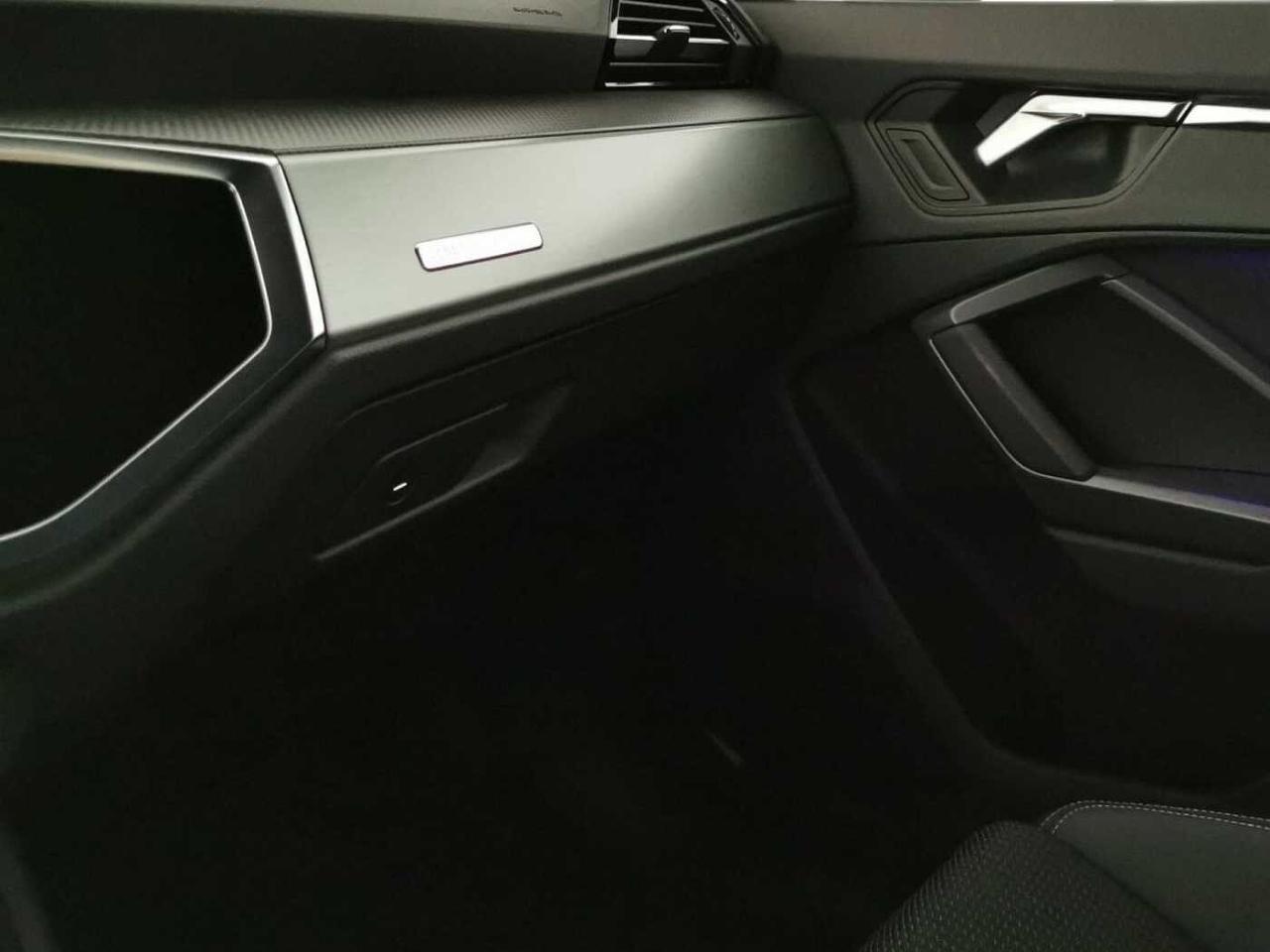 Audi Audi Q3 usata 9