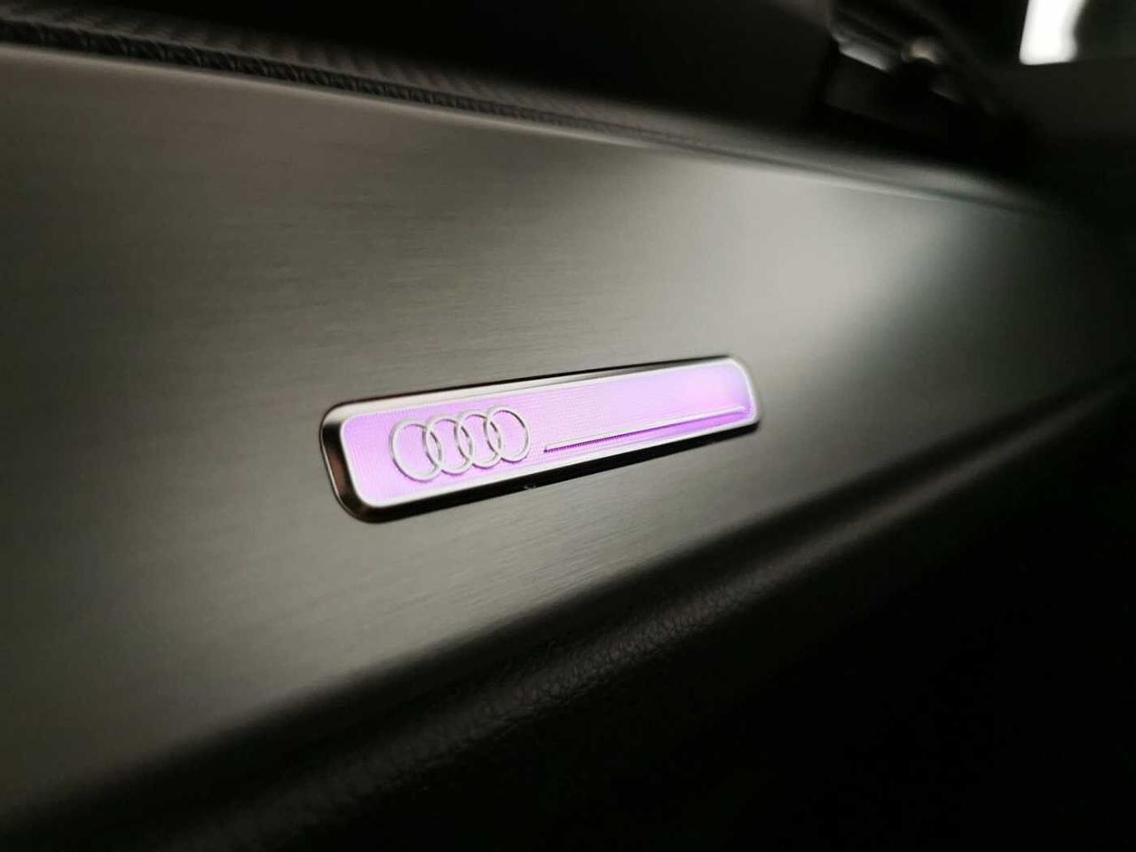 Audi Audi Q3 usata 10