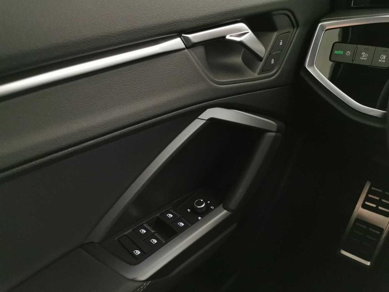 Audi Audi Q3 usata 15