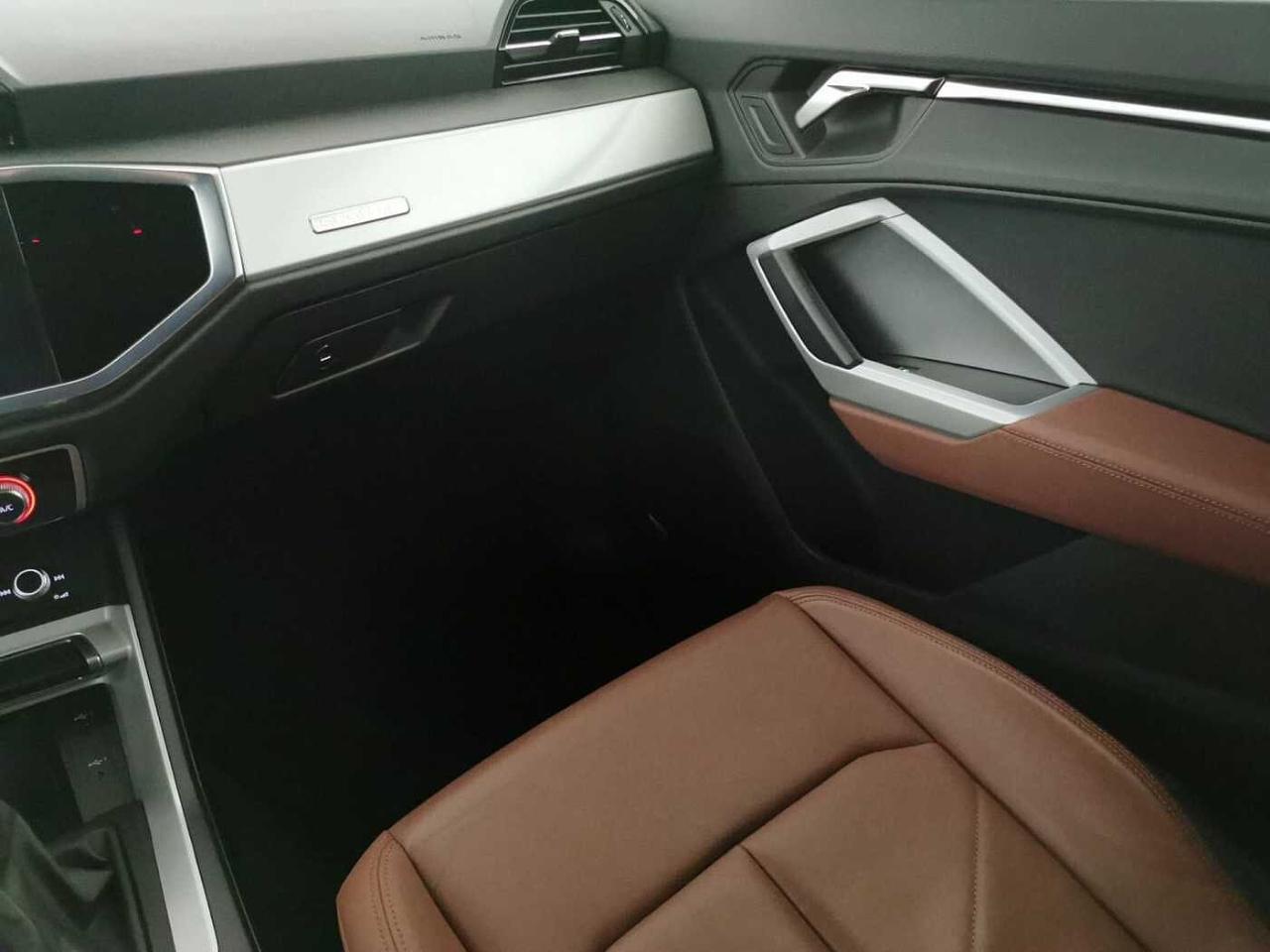 Audi Audi Q3 usata 10