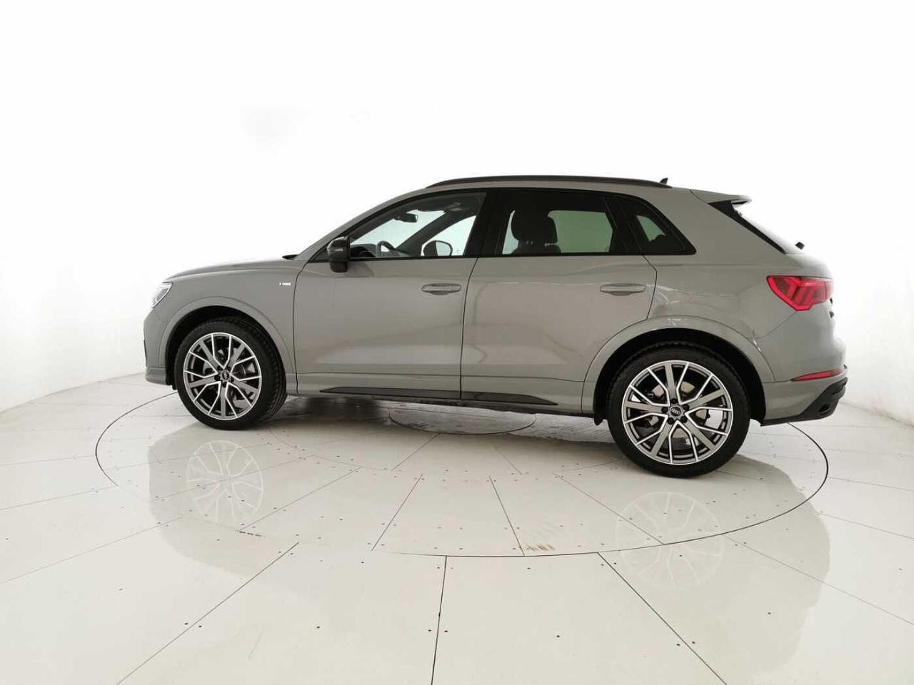 Audi Audi Q3 usata 11