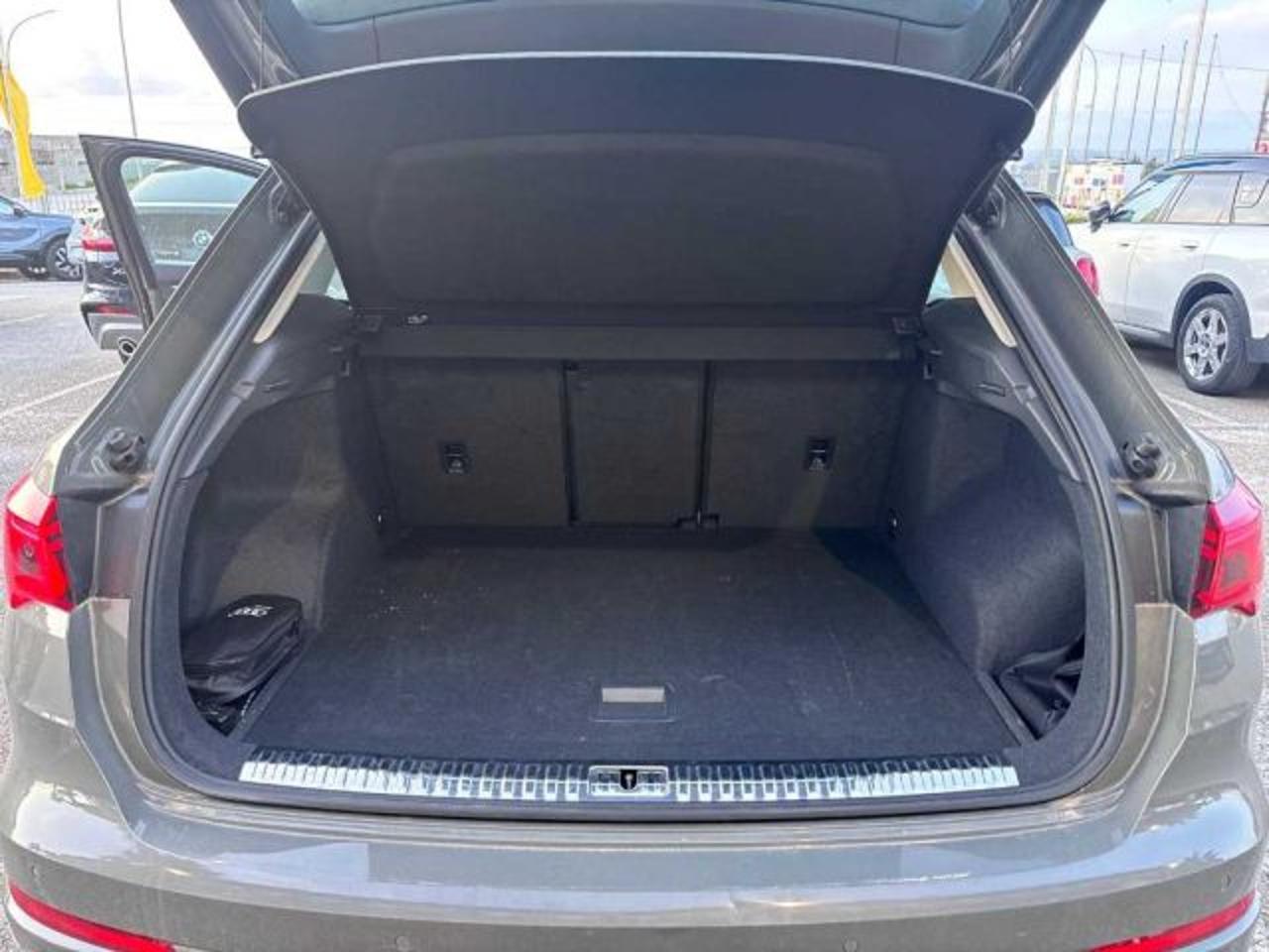 Audi Audi Q3 usata 9