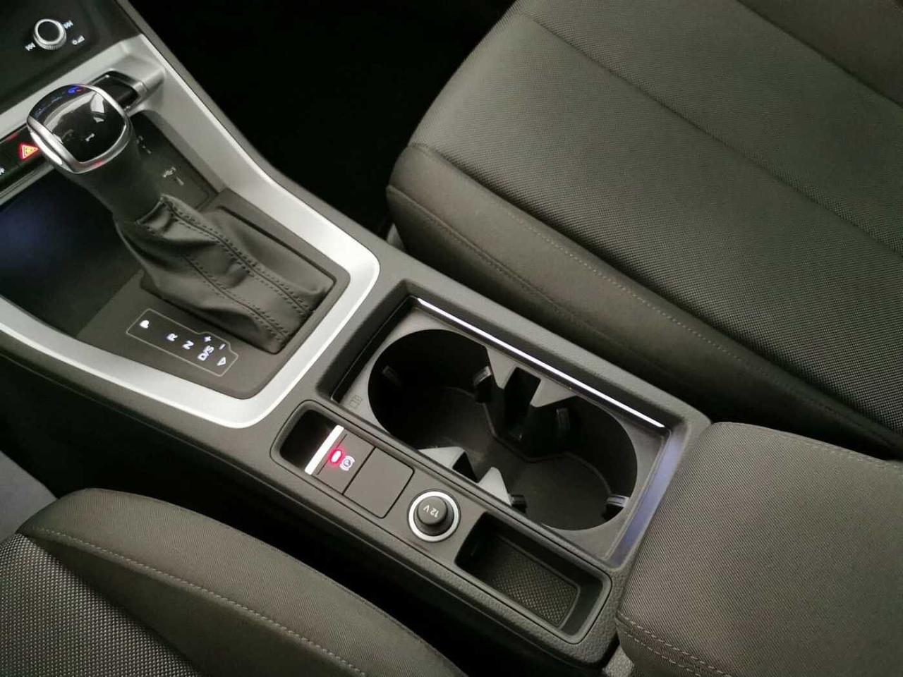 Audi Audi Q3 usata 10