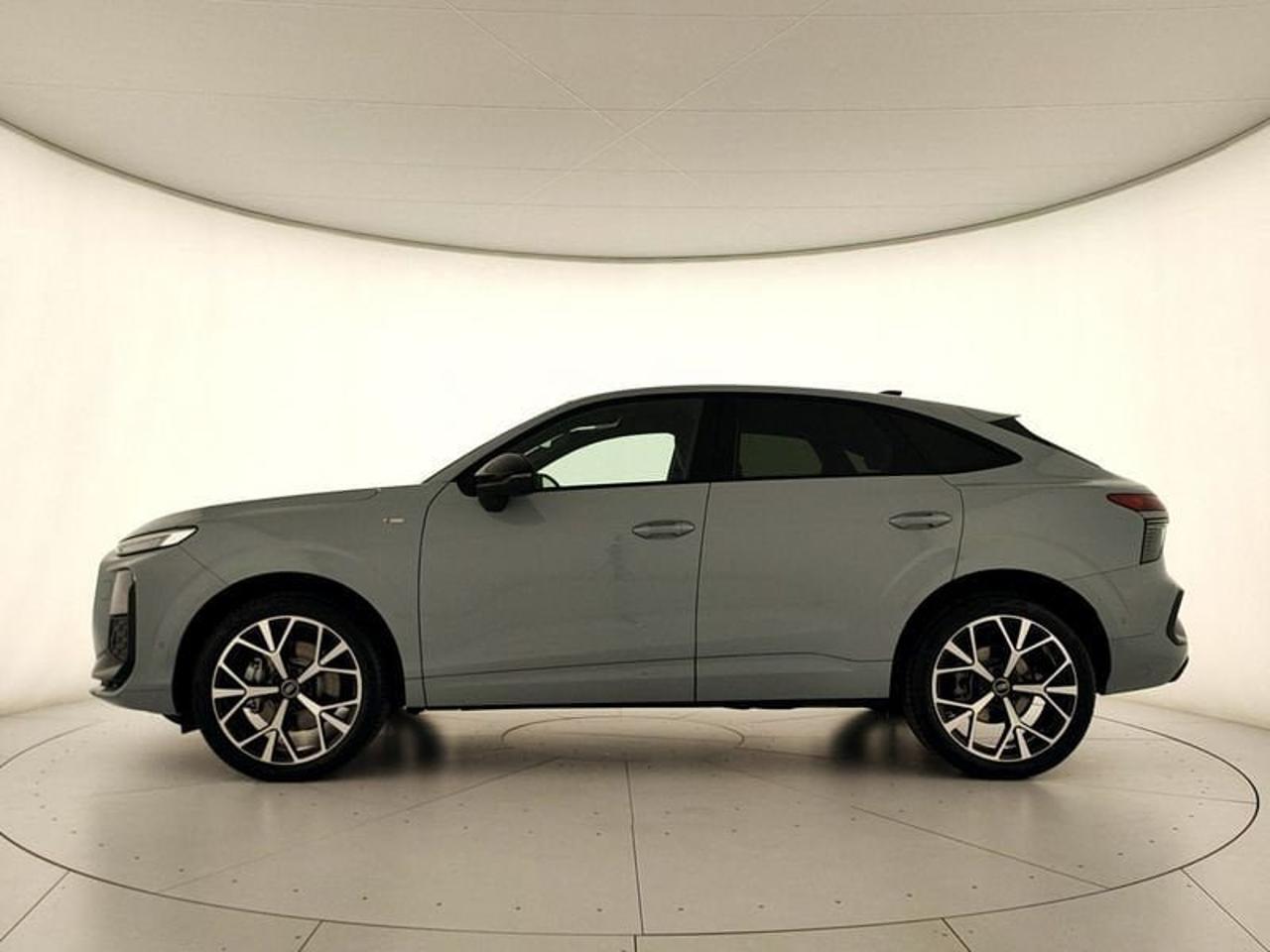 Audi Audi Q3 usata 11