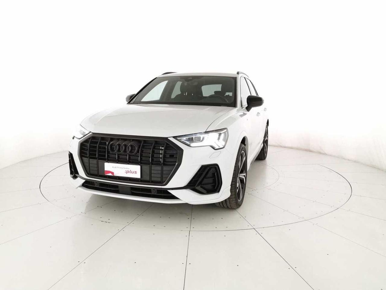 Audi Audi Q3 Q3 35 1.5 tfsi Identity Black s-tronic