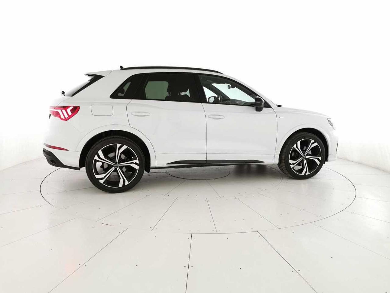 Audi Audi Q3 usata 24