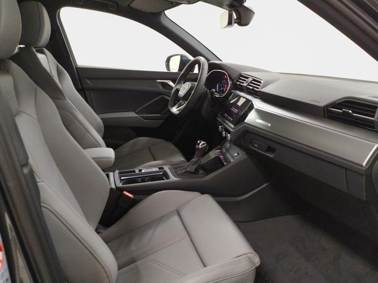 Audi Audi Q3 usata 8