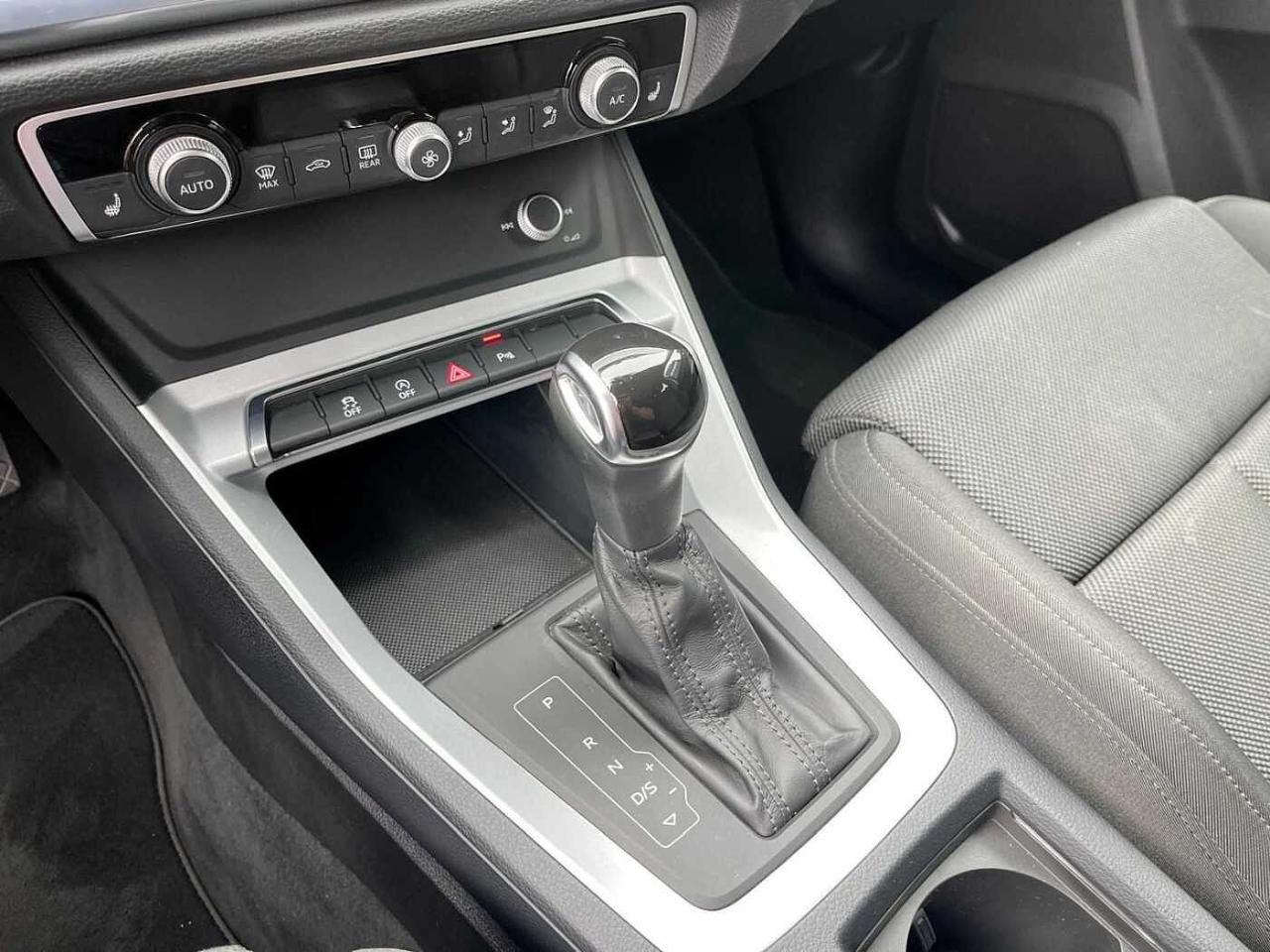 Audi Audi Q3 usata 9