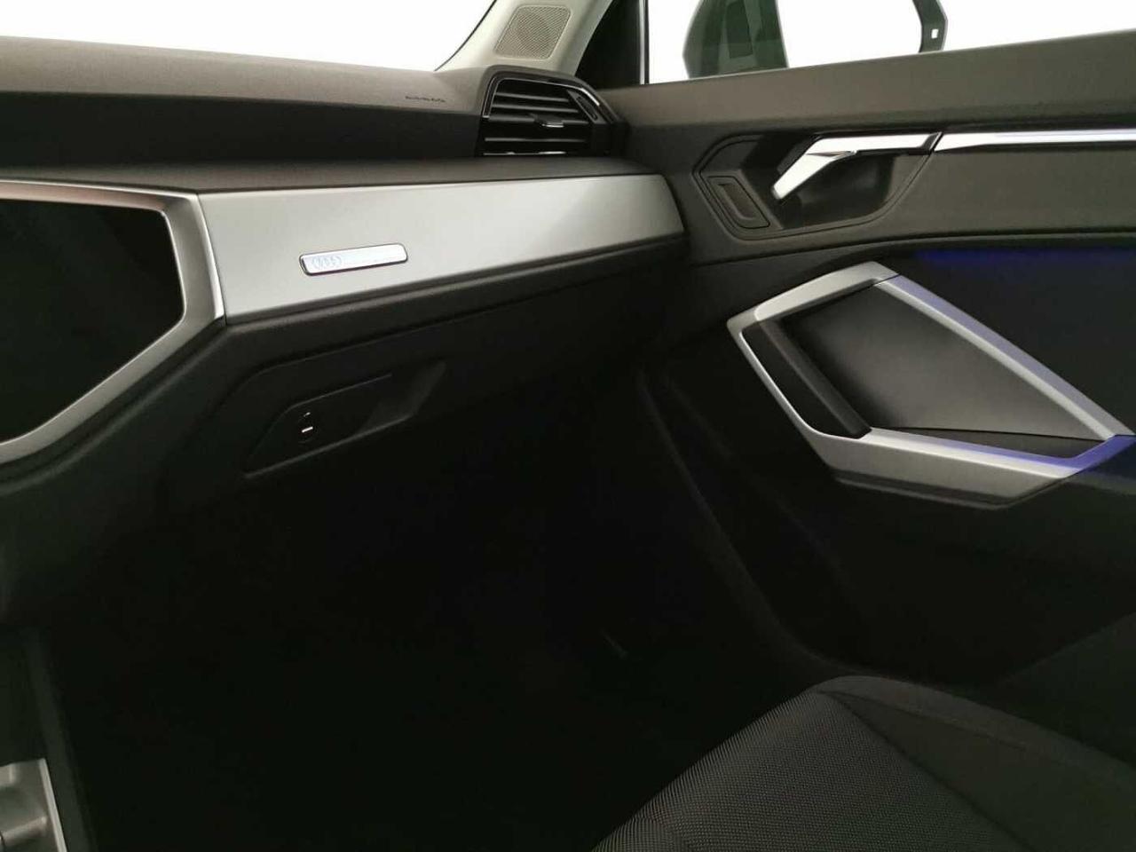 Audi Audi Q3 usata 8
