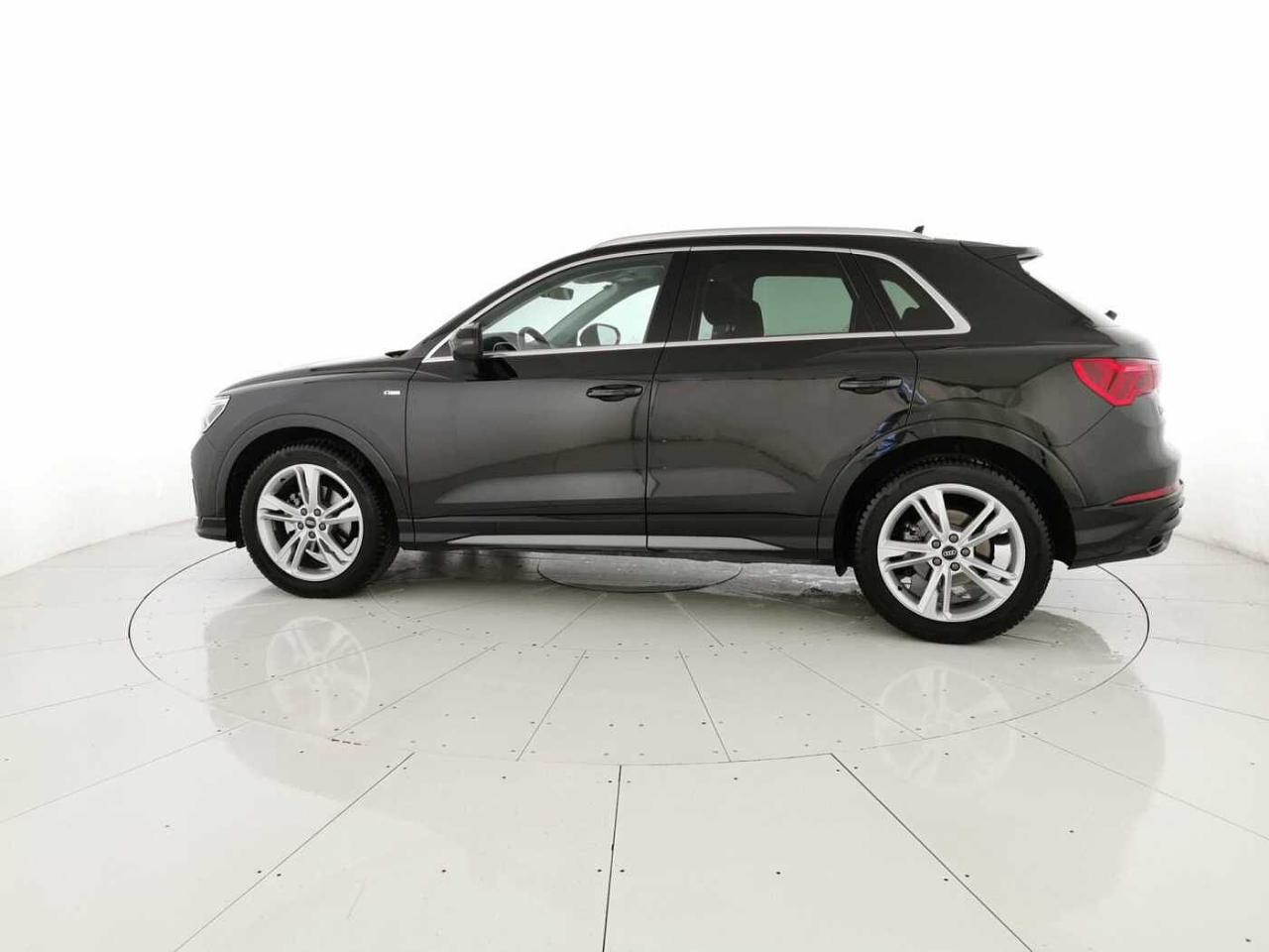 Audi Audi Q3 usata 11