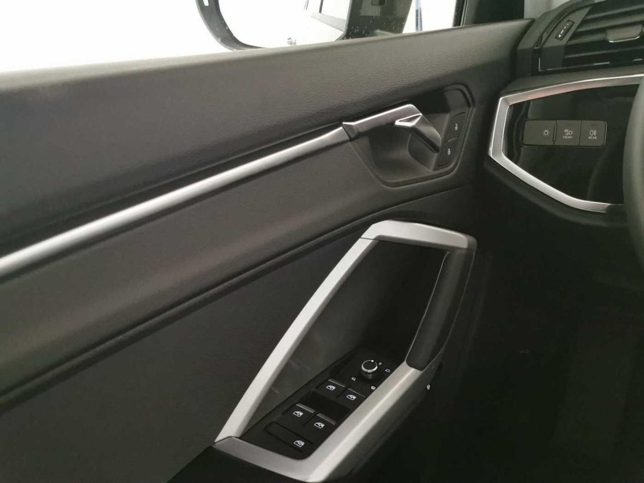 Audi Audi Q3 usata 14