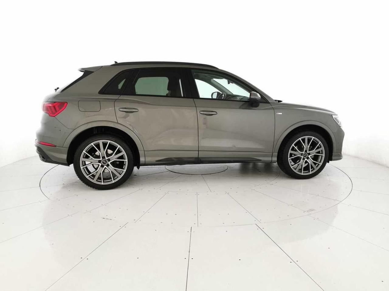 Audi Audi Q3 usata 23