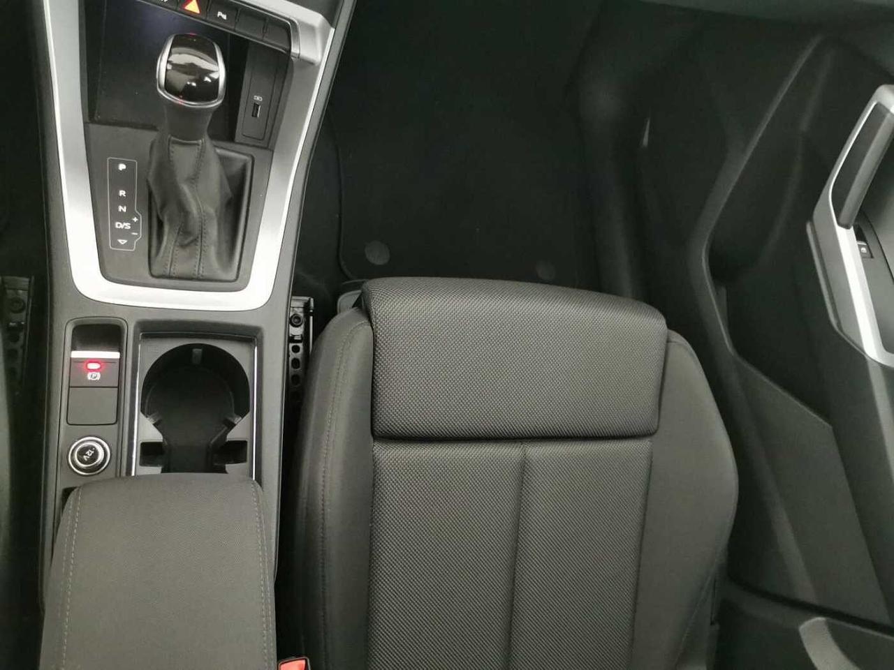 Audi Audi Q3 usata 13