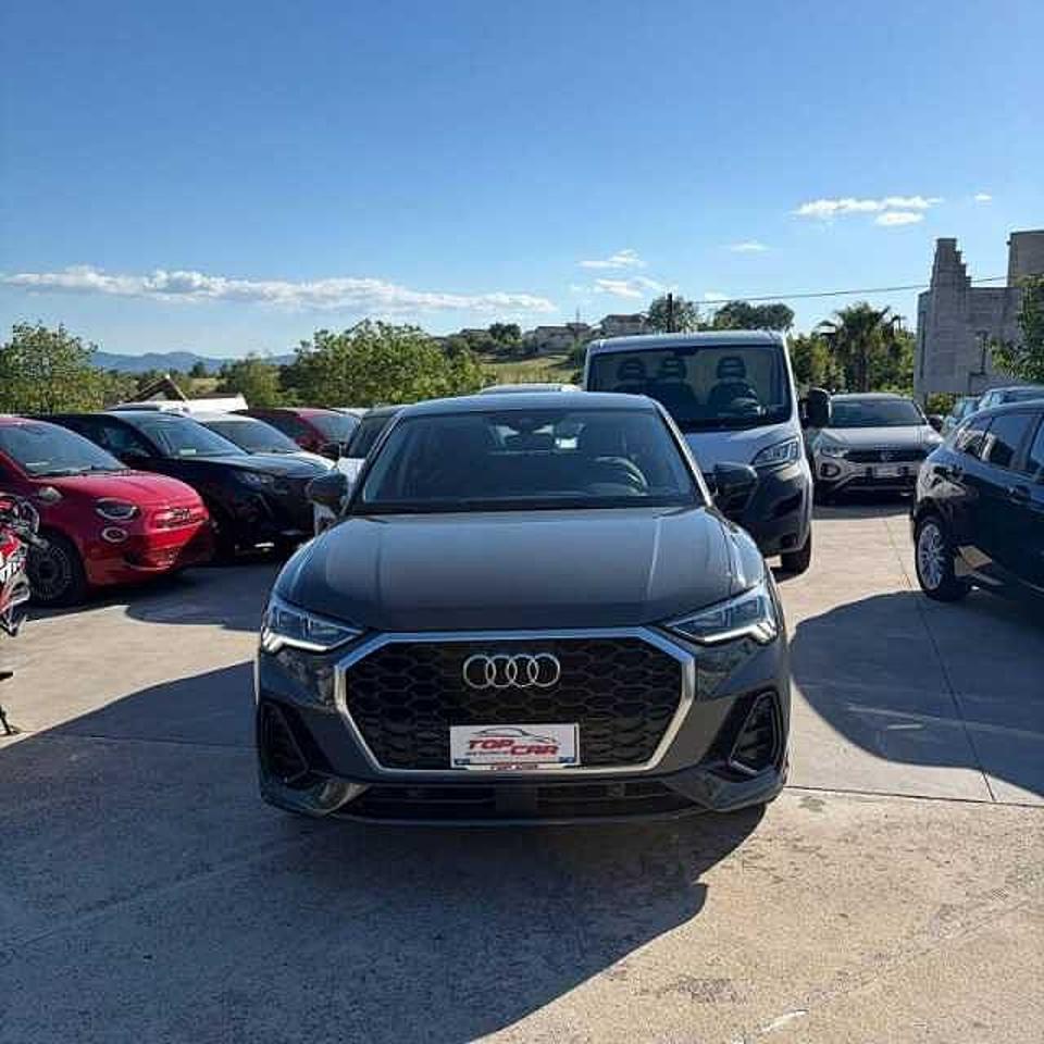 Audi Audi Q3 usata 11