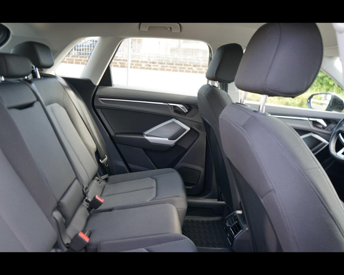 Audi Audi Q3 usata 10