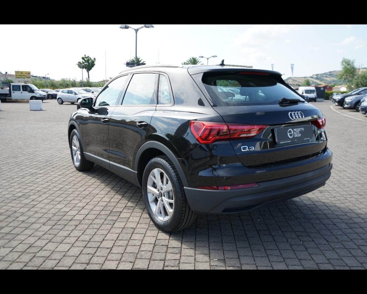Audi Audi Q3 usata 16