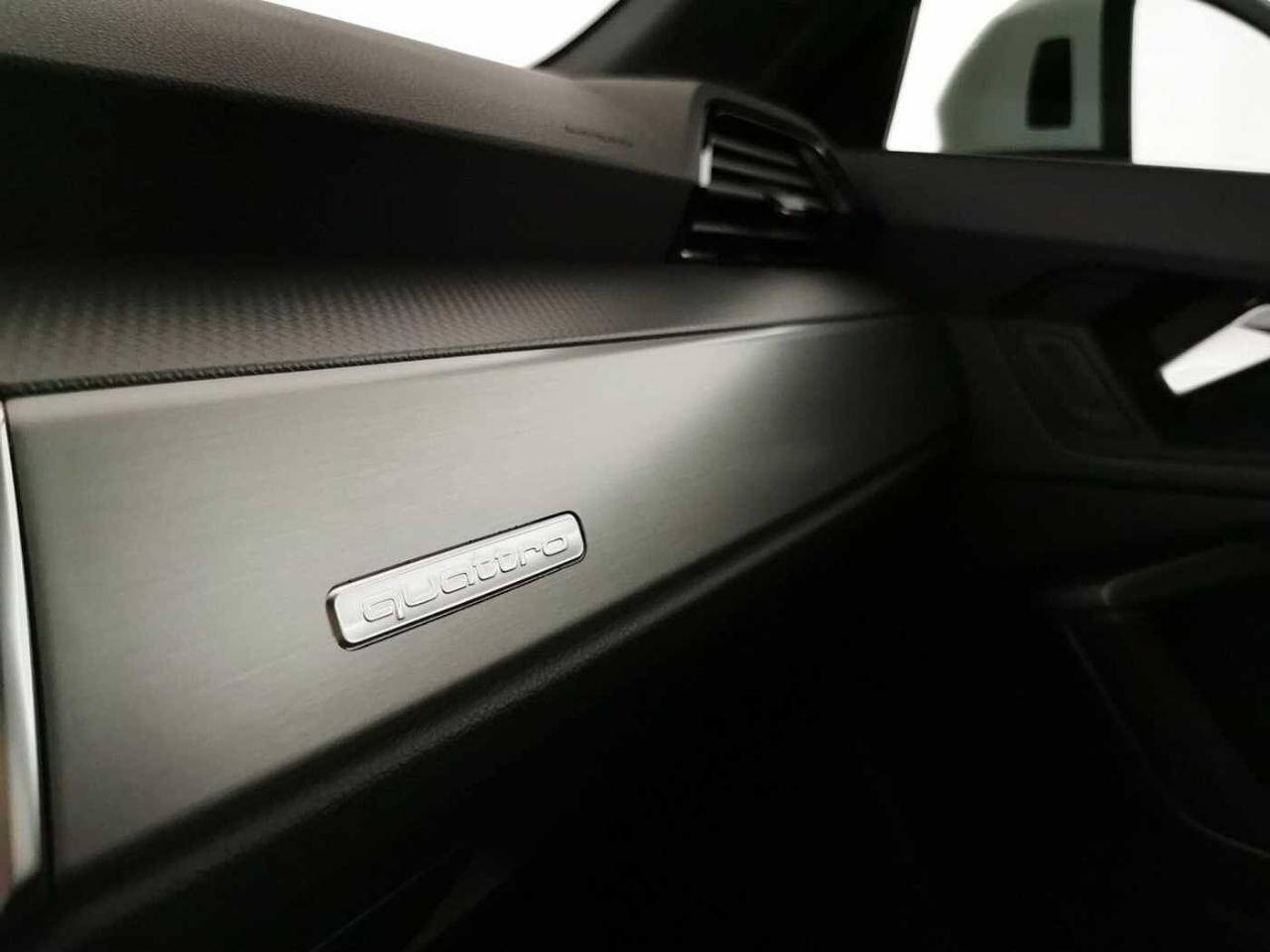 Audi Audi Q3 usata 9