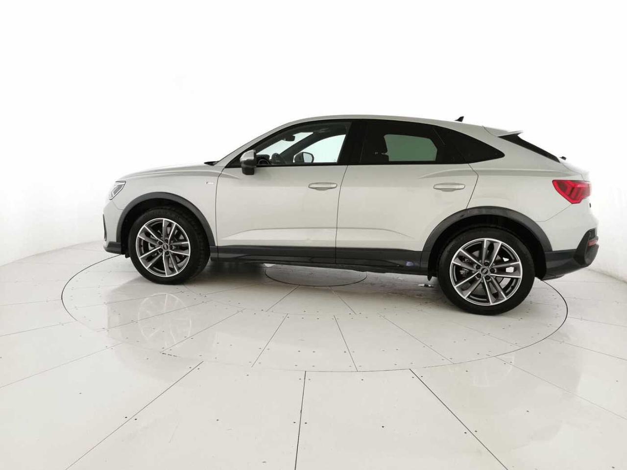 Audi Audi Q3 usata 11