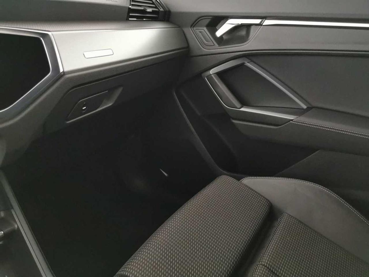 Audi Audi Q3 usata 15