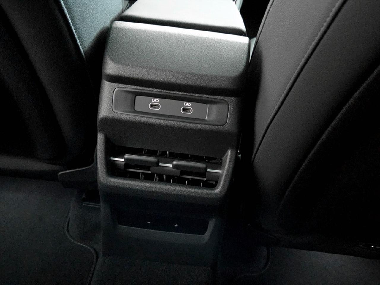 Audi Audi Q3 usata 10