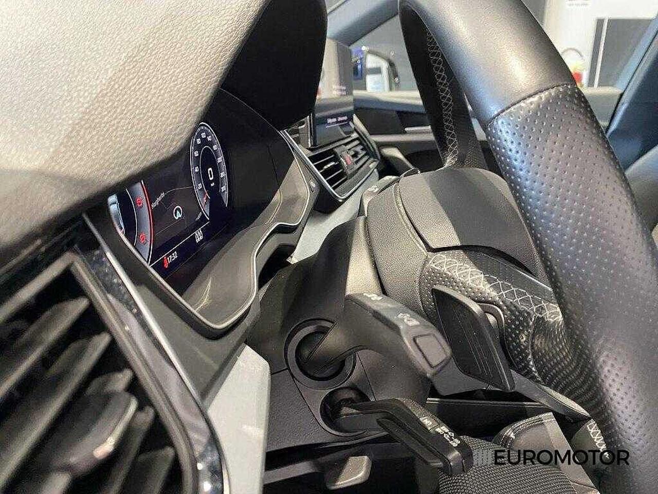 Audi Audi Q5 usata, con bracciolo porta oggetti